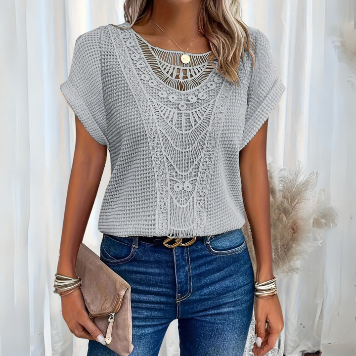 Tania - Elegant Ibiza-Style Blouse